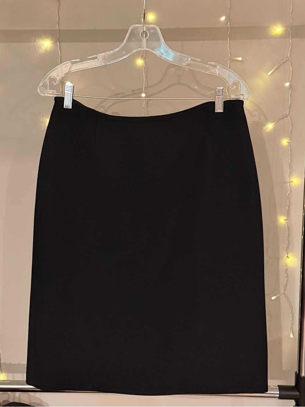 Classic Black Women's Pencil Skirt - Timeless Workwear
